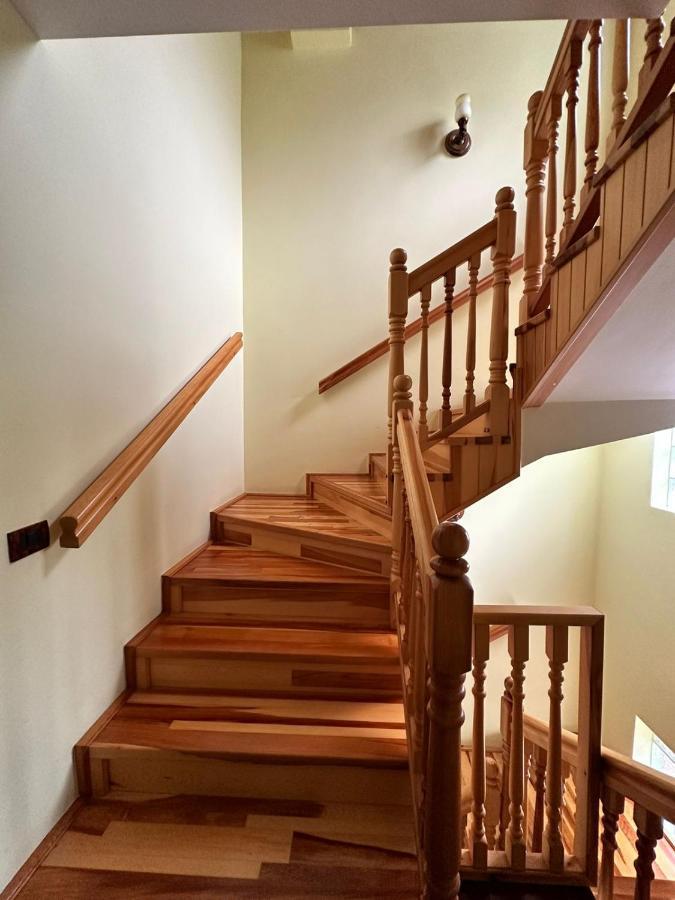 Residence Quku Valbones מראה חיצוני תמונה