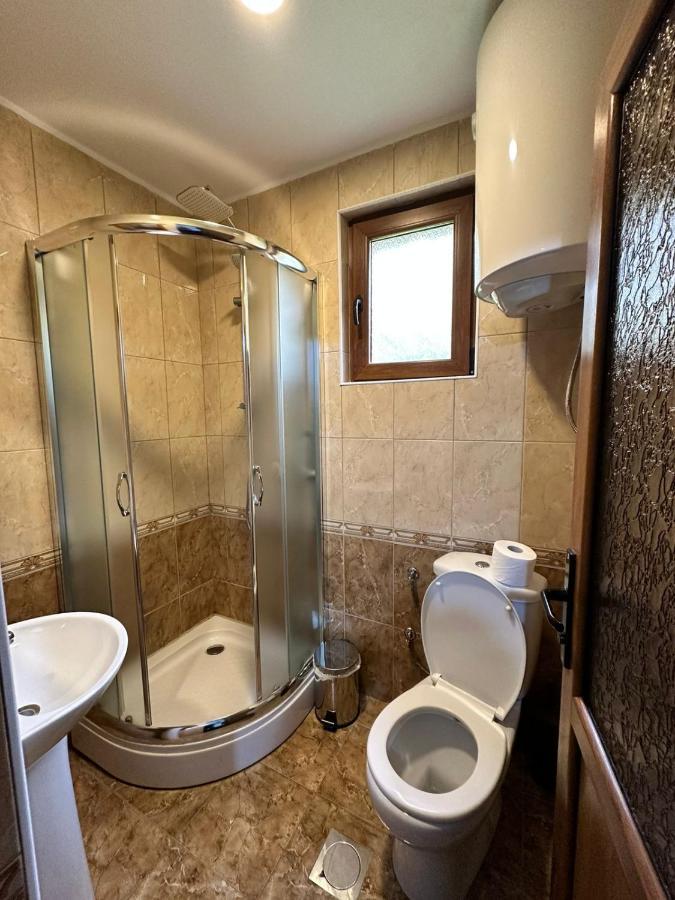 Residence Quku Valbones מראה חיצוני תמונה