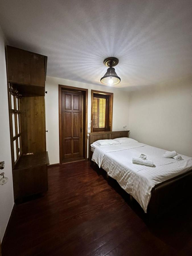 Residence Quku Valbones מראה חיצוני תמונה